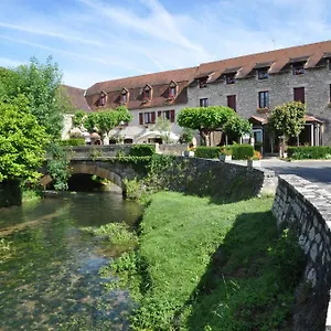 Hotell Logis - De L'ile - 3 Etoiles Et Restaurant Creysse (Lot)