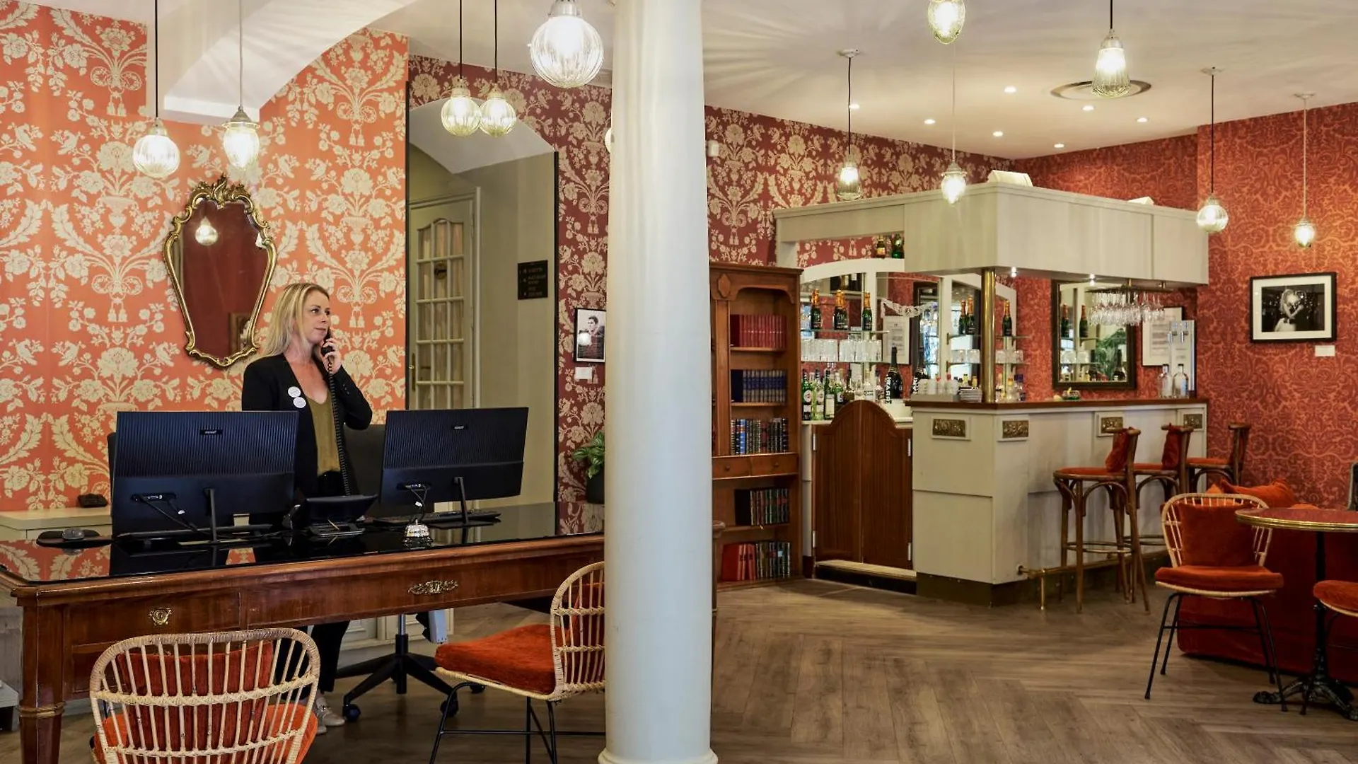 Hotel Le Grimaldi By Happyculture Nice 4*,