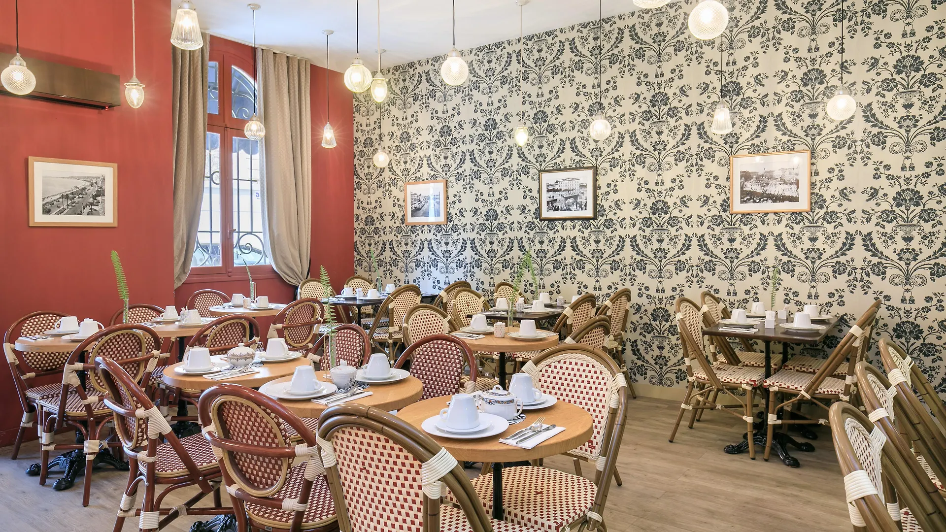 Hotel Le Grimaldi By Happyculture Ницца 4*,